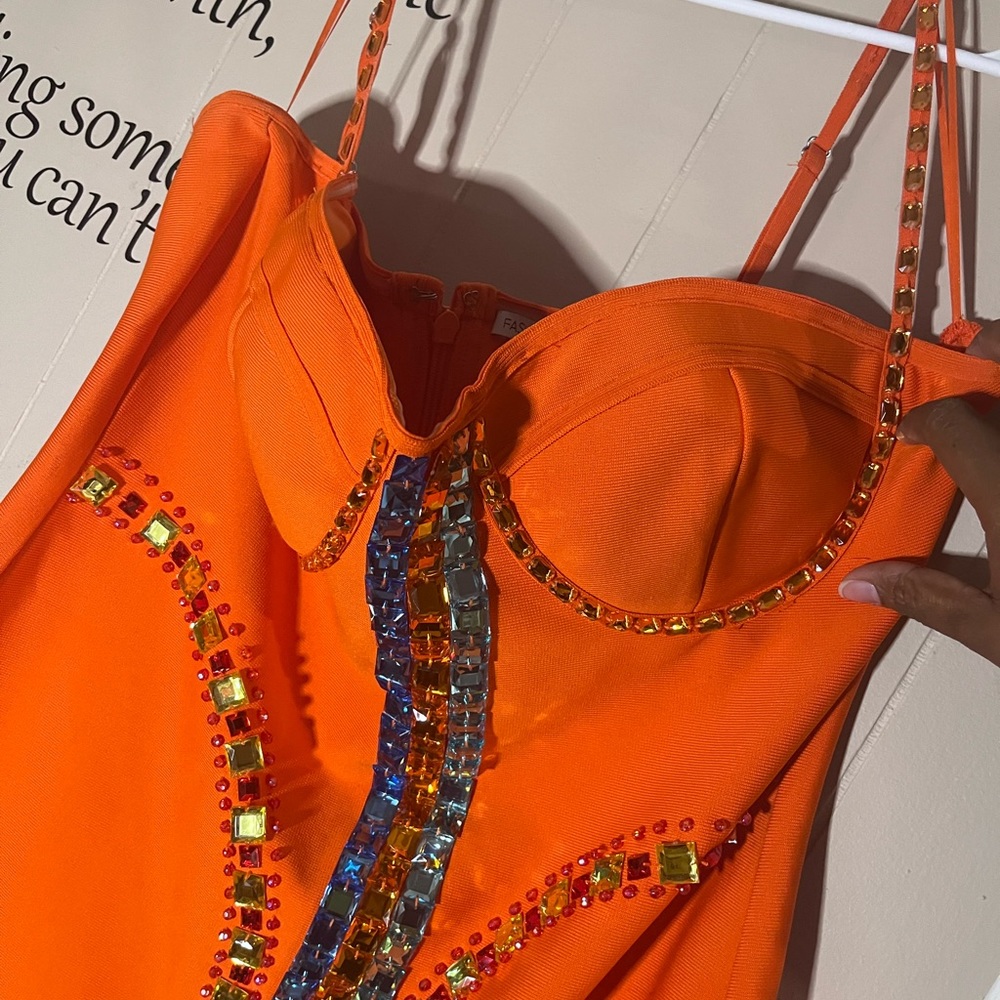 Eye Catching - image 2